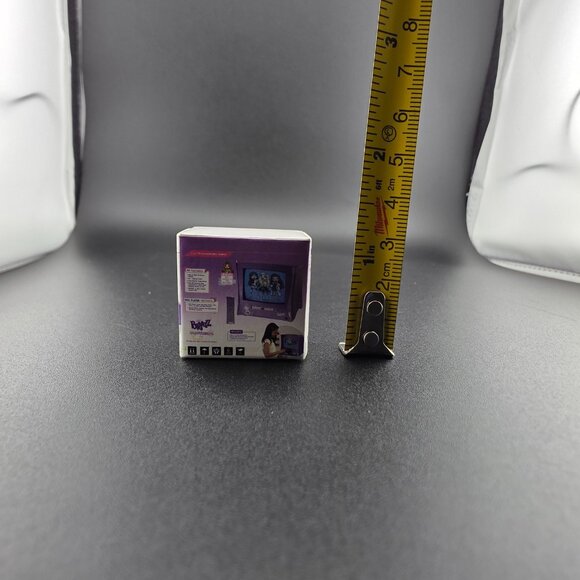 MGA Entertainment Mini Bratz x Kylie Jenner 2023 Collectible Figures Cap NEW - Picture 6 of 6